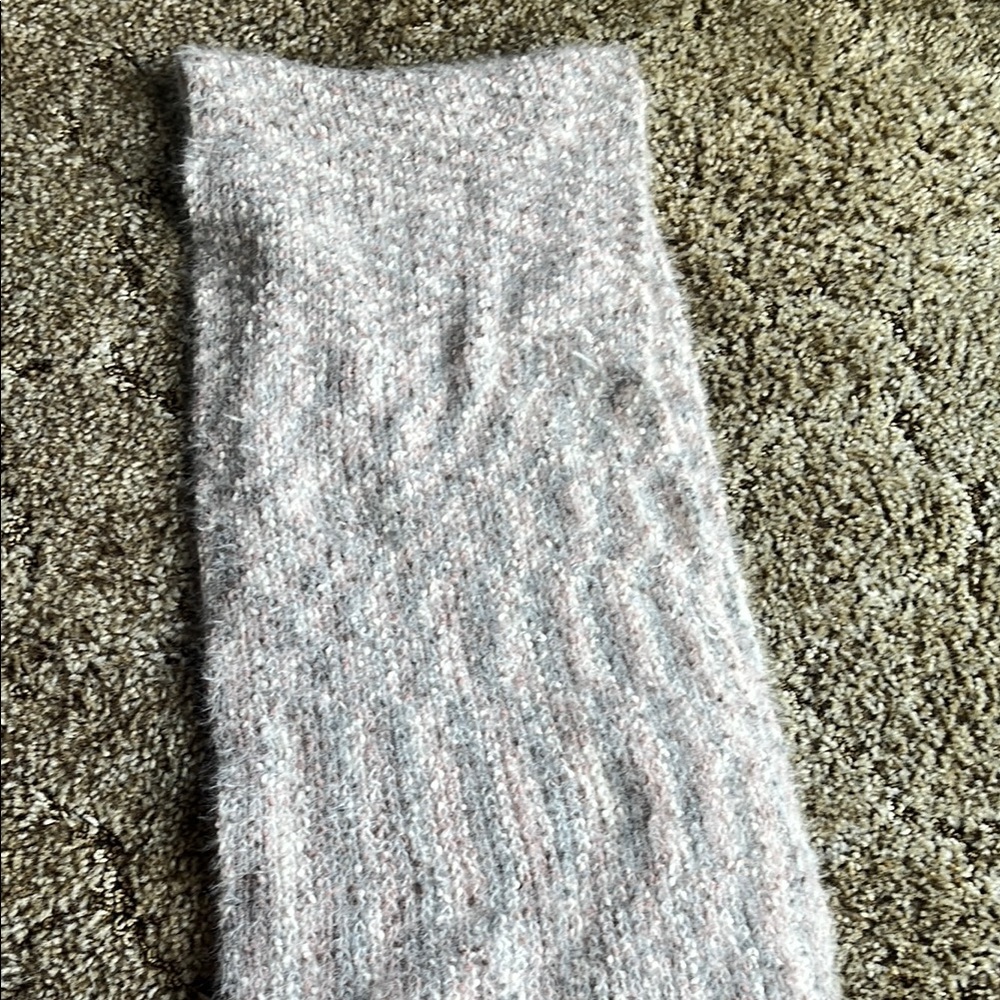 Cozy Gray Men's Socks